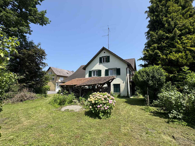 Weitläufige Liegenschaft mitten im Ortszentrum