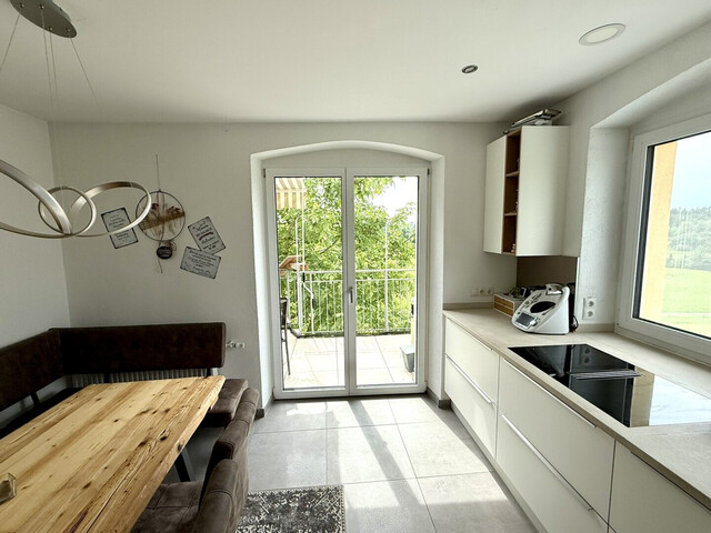 Wunderschöne, neu renovierte 3-Zimmer Wohnung in Hohenweiler