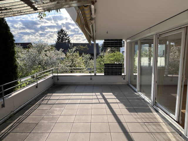 Helle 3-Zimmer-Wohnung mit großer Terrasse in ruhiger, zentrumsnaher Lage von Lustenau