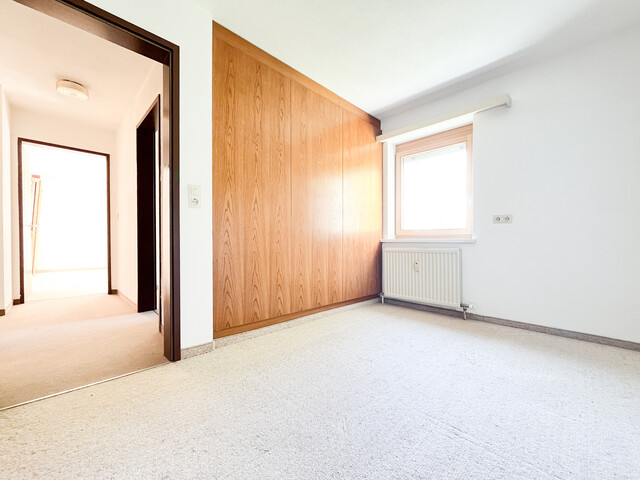 Eigennutzer und Investoren aufgepasst - 4,5-ZI-WHG in saniertem Gebäude zu verkaufen!