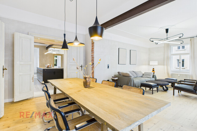 Exklusives Wohnerlebnis auf 150 m² – designvoll saniert, nahe See und Stadt