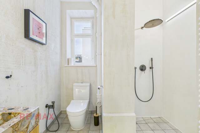 Exklusives Wohnerlebnis auf 150 m² – designvoll saniert, nahe See und Stadt