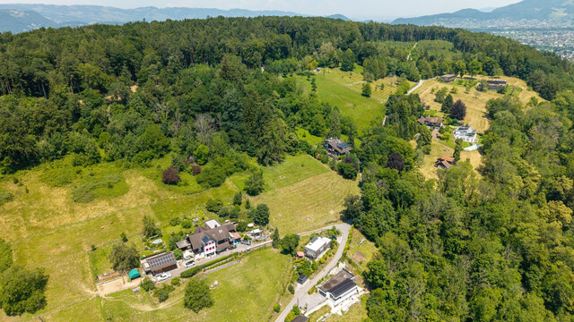 Erlesenes Grundstück für den Bau einer Villa am Ardetzenberg – Natur trifft Exklusivität