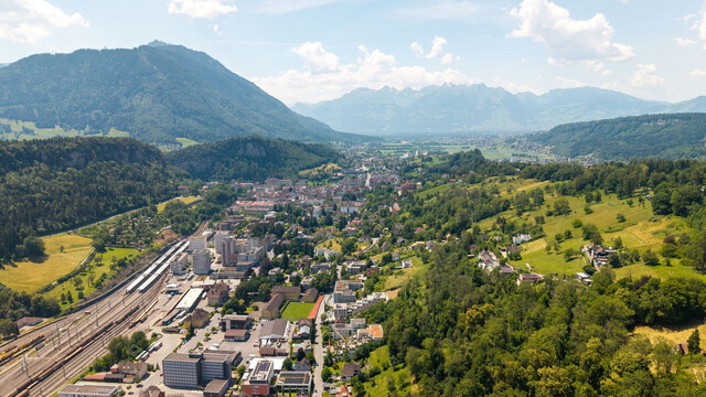 Erlesenes Grundstück für den Bau einer Villa am Ardetzenberg – Natur trifft Exklusivität