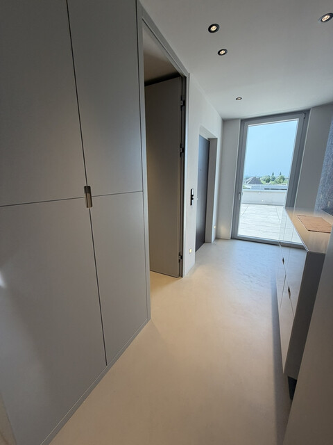 Luxus pur - Penthouse mit 225m² Terrasse - 2 TG-Plätzen - Lift direkt in die Wohnung - klimatisiert!