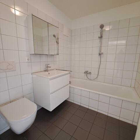 Neu renovierte 3-Zimmer-Wohnung in Tosters! 