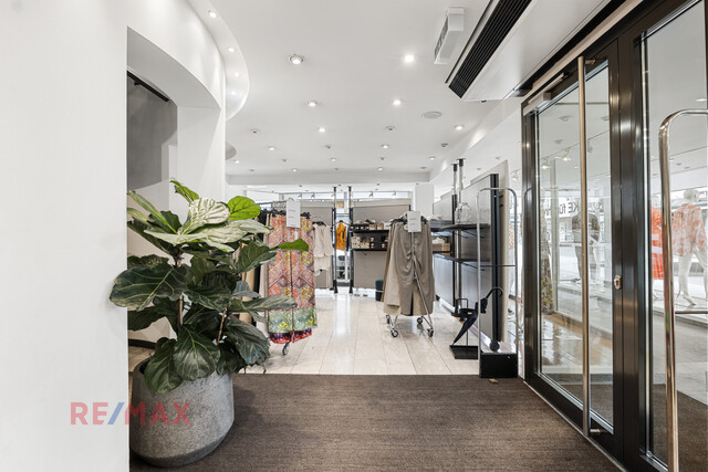 Dornbirn Marktplatz-Einzigartige Verkaufsfläche wartet auf Ihre Vision!