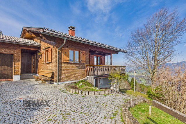 Großzügiges Ferienhaus mit Weitblick und Privatsphäre im Bregenzerwald