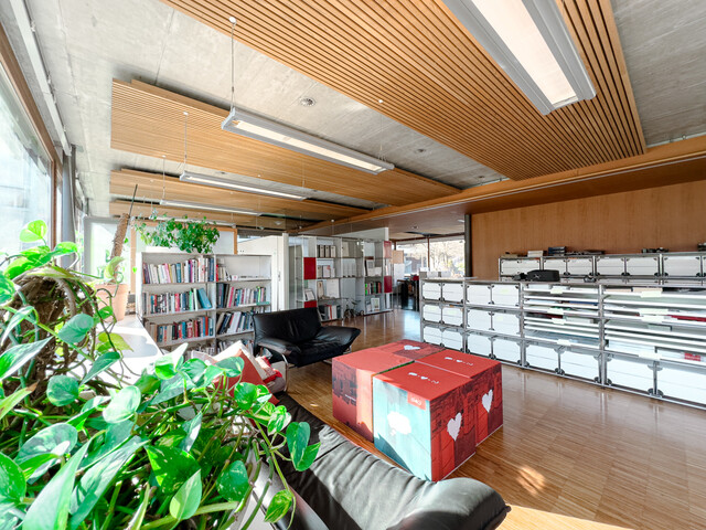 TOP LAGE nur 3 Minuten vom Hauptbahnhof! Firmenstandort in Dornbirn – inkl. 5TG's und 11 AP's