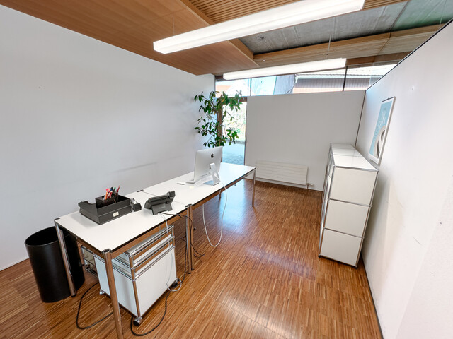 TOP LAGE nur 3 Minuten vom Hauptbahnhof! Firmenstandort in Dornbirn – inkl. 5TG's und 11 AP's