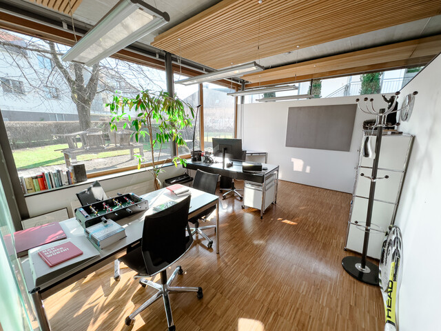 TOP LAGE nur 3 Minuten vom Hauptbahnhof! Firmenstandort in Dornbirn – inkl. 5TG's und 11 AP's