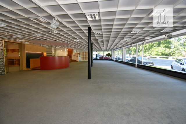 Büro- / Einzelhandelsfläche in bester Lage jetzt zur Miete verfügbar – Sichern Sie sich hohe Kundenfrequenz!