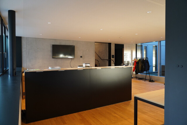 Repräsentative Büro- oder Praxisfläche mit 230 m² oder 90 m²