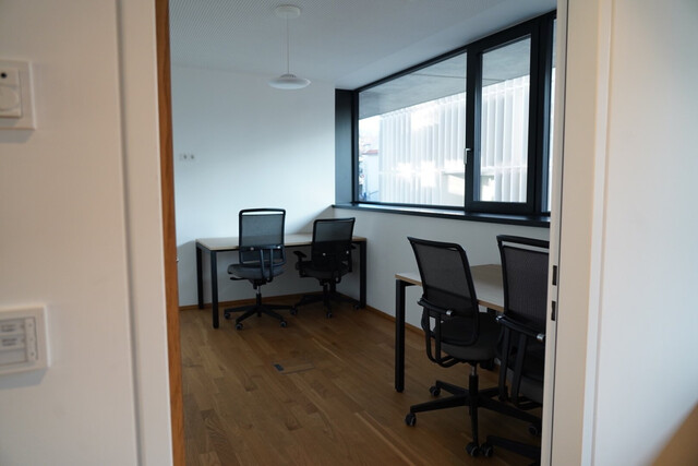 Repräsentative Büro- oder Praxisfläche mit 230 m² oder 90 m²