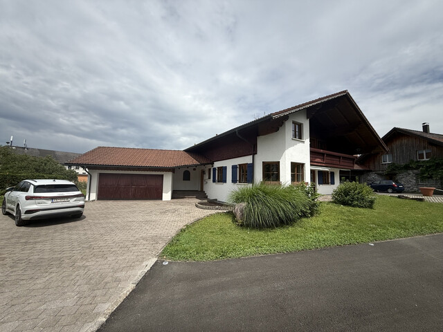 Einfamilienhaus  |  Frastanz  |  zentral & ruhig