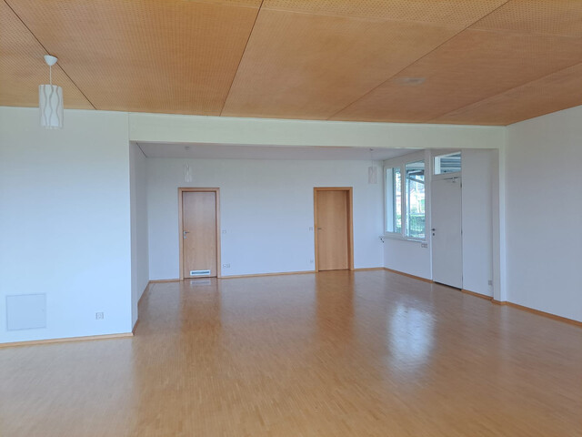 Schöne Geschäftsräumlichkeit (Bürofläche/Ordination)