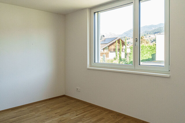 Ruhige, modernde und sehr helle 3-Zi-Terrassenwohnung