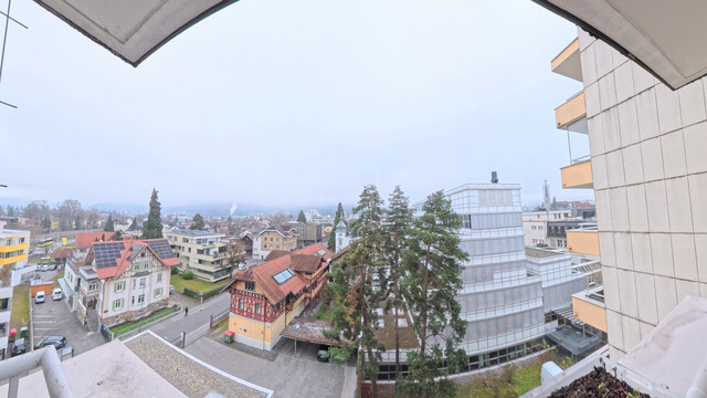 Großzügige 3,5-Zi-Wohnung | 108 m² | 6. OG mit Aufzug | Provisionsfrei