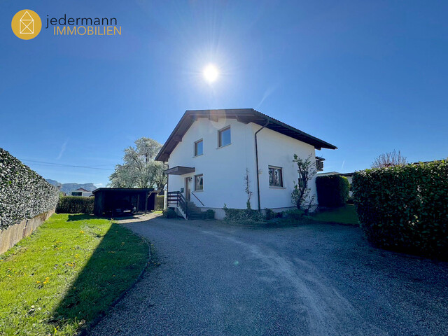 HARD: HAUS MIT CHARME UND TRAUMHAFTEM GARTEN