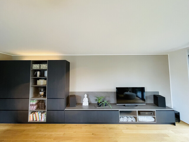 Exklusive 3-Zimmer Dachgeschosswohnung mit sonnigem Balkon in Stadtnähe zu verkaufen!