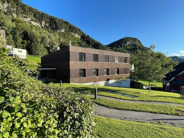 Exklusive 3-Zimmer Dachgeschosswohnung mit sonnigem Balkon in Stadtnähe zu verkaufen!