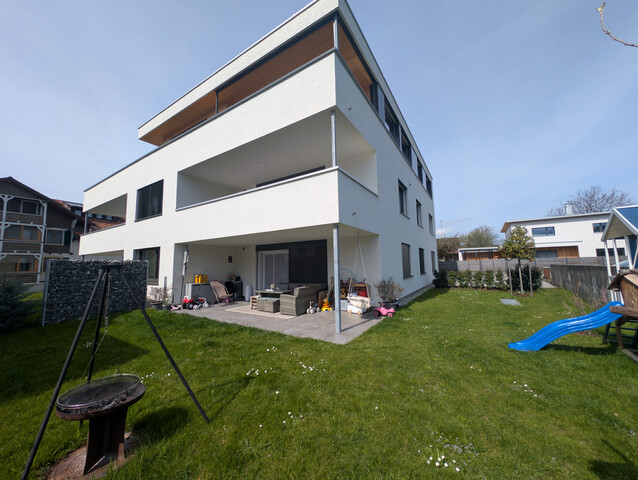 Ruhige, moderne und sehr helle 3-Zimmer-Gartenwohnung in zentraler Lage