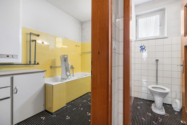 Zentral. Großzügig. Flexibel nutzbar – Zweifamilienhaus in Lustenau