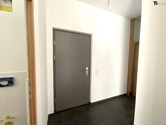 Tschagguns: Neuwertige 2-Zimmer-Dach-Terrassen-Wohnung ca. 50 m2 + Terrasse ca. 22 m2