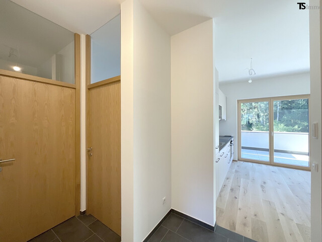 Tschagguns: Neuwertige 2-Zimmer-Dach-Terrassen-Wohnung ca. 50 m2 + Terrasse ca. 22 m2