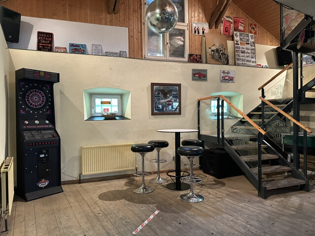 Eventlocation / Bar mit Außenbereich zu verpachten