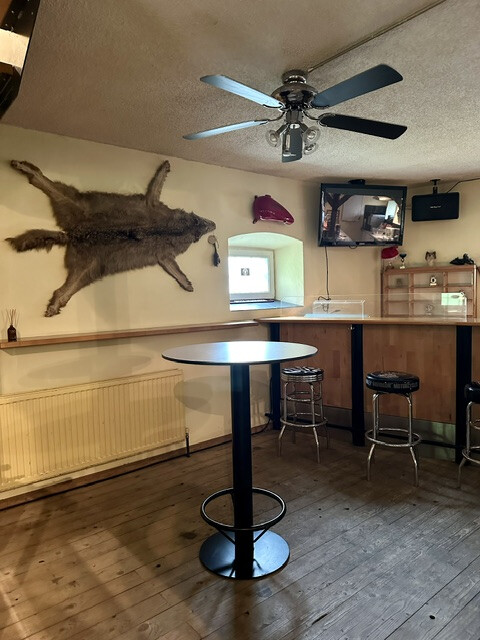 Eventlocation / Bar mit Außenbereich zu verpachten
