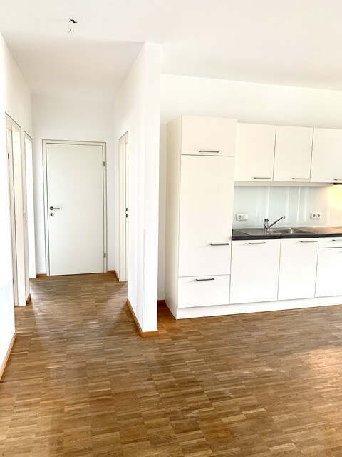 Viel Platz und Sonne!  3 Zimmer Wohnung mit großer Terrasse in Tosters , GRENZNAH!!!