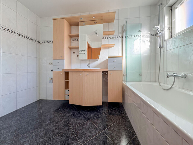 3-Zimmerwohnung mit Süd-West-Terrasse in kleiner Wohnanlage