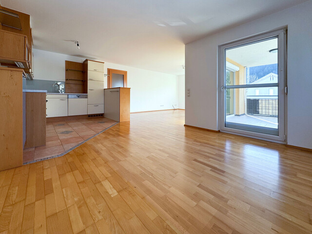 3-Zimmerwohnung mit Süd-West-Terrasse in kleiner Wohnanlage