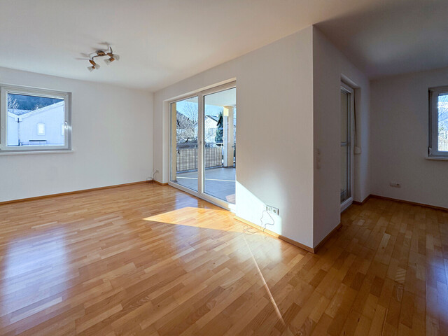 3-Zimmerwohnung mit Süd-West-Terrasse in kleiner Wohnanlage