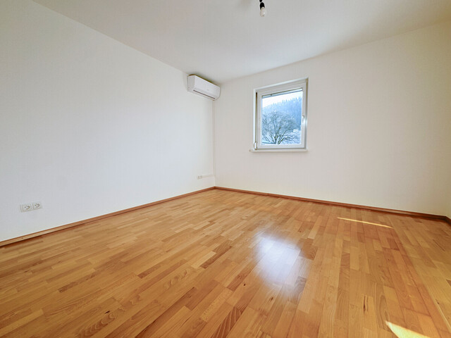 3-Zimmerwohnung mit Süd-West-Terrasse in kleiner Wohnanlage