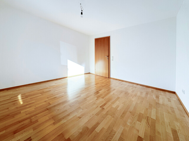 3-Zimmerwohnung mit Süd-West-Terrasse in kleiner Wohnanlage