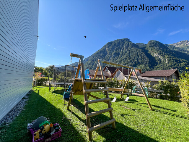 Neuwertiges Reihenhaus in Traumlage zu Verkaufen