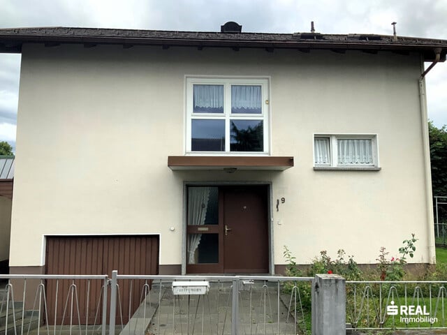 Ein- oder Zweifamilienhaus in Lustenau mit viel Garten