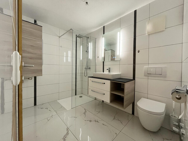 Sonnige TOP 4 Zi-Wohnung mit 8 m² Loggia und Gebhardsbergblick