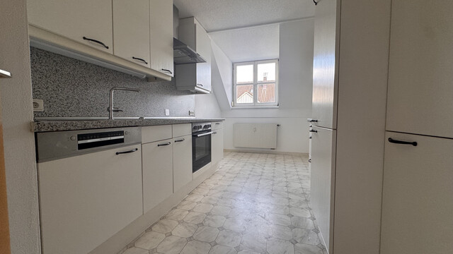 Schöne 3.5 Zimmer Dachgeschosswohnung in ruhiger Lage in Kennelbach