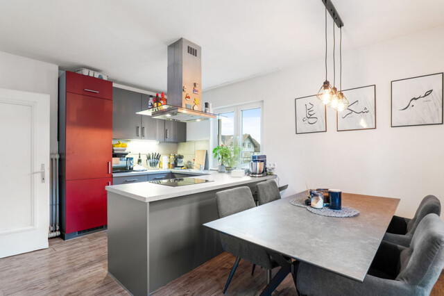 Großzügiges 10-Zimmer-Haus in Kennelbach mit rießigem Garten und Balkon