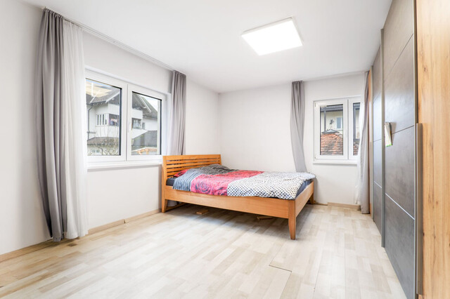 Großzügiges 10-Zimmer-Haus in Kennelbach mit rießigem Garten und Balkon