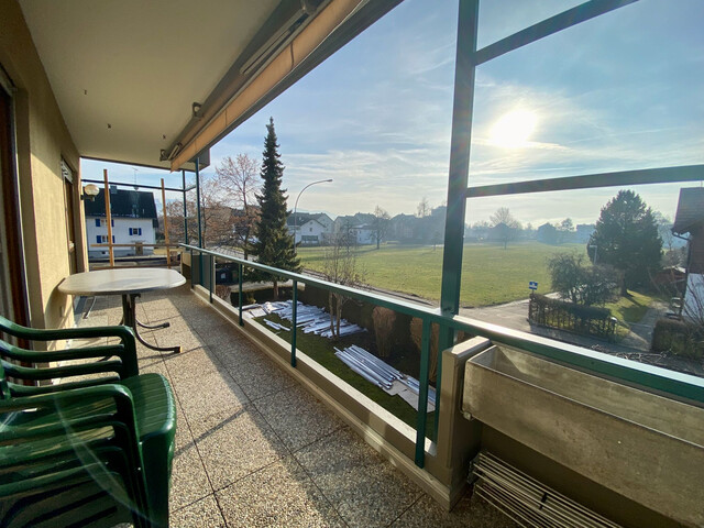 "ohne Provision" geräumige, teilmöblierte, helle 3 Zimmer Terrassenwohnung