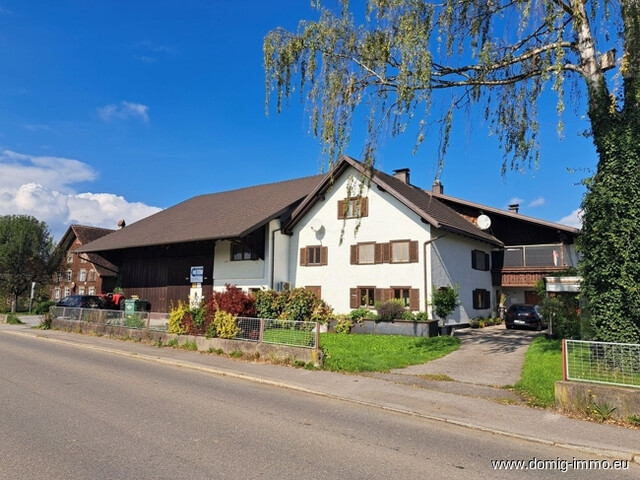 Attraktives 1.476 m² großes Baugrundstück mit Bestand – Rendite & Entwicklungspotenzial in einem!