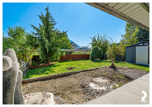 ***PROVISIONSFREI ***/ REIHENHAUS MIT GARTEN UND GROSSZÜGIGEM CARPORT 
