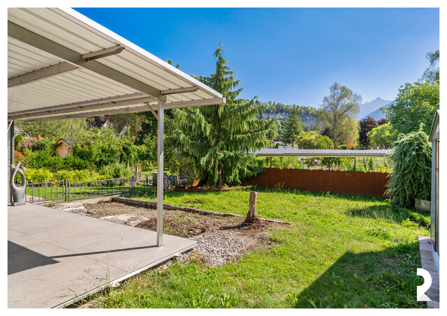 ***PROVISIONSFREI ***/ REIHENHAUS MIT GARTEN UND GROSSZÜGIGEM CARPORT 