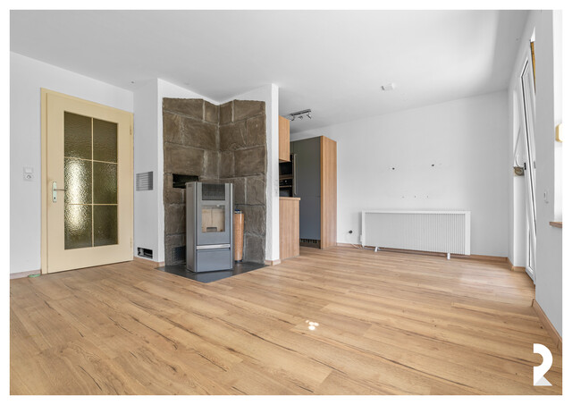 ***PROVISIONSFREI ***/ REIHENHAUS MIT GARTEN UND GROSSZÜGIGEM CARPORT 