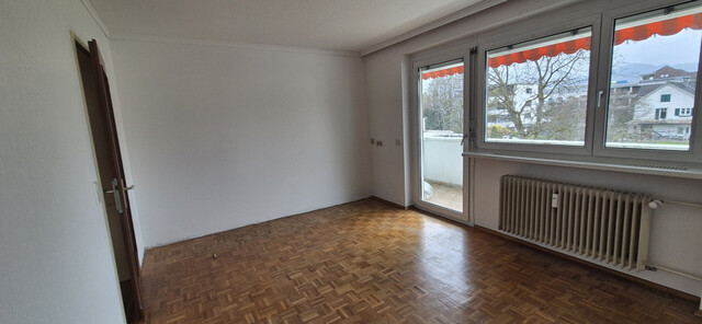 Einziehen & wohlfühlen: Frisch renovierte 3-Zimmer-Wohnung mit sonnigem Westbalkon