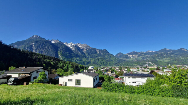 Familien-Grundstück mit Panorama-Ausblick